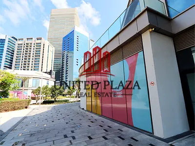 MODERN RETAIL | ICONIC PARK | SPACIOUS