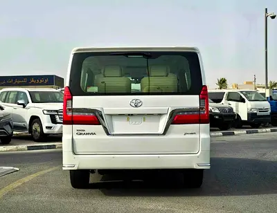 صورة 3 لـ 2026 Toyota GRANVIA
