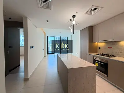 Modern 1BHK | Spacious Apartment | Community View