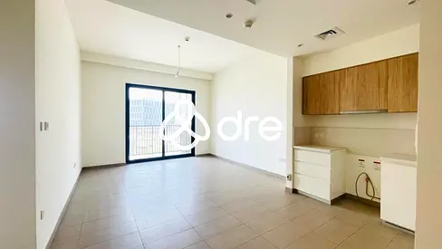 Mid Floor | Boulevard View | Spacious Unit