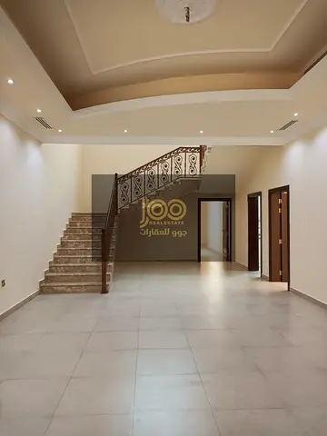 A spacious and distinctive two-story villa is now available for annual rent in the Al Nayfa area of Umm Al Quwain; featuring ample space and extensi