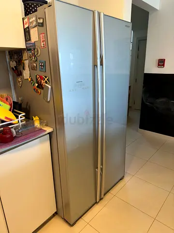 Hitachi side by side refrigerator for sell 💯 good working
