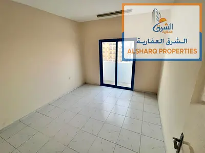 فرصة مميزة للسكن في شقة غرفة وصالة بموقع حيوي ومميز على شارع الجامعة في الحميدية 1،_ سكن عائلات _ مرونه في الدفع