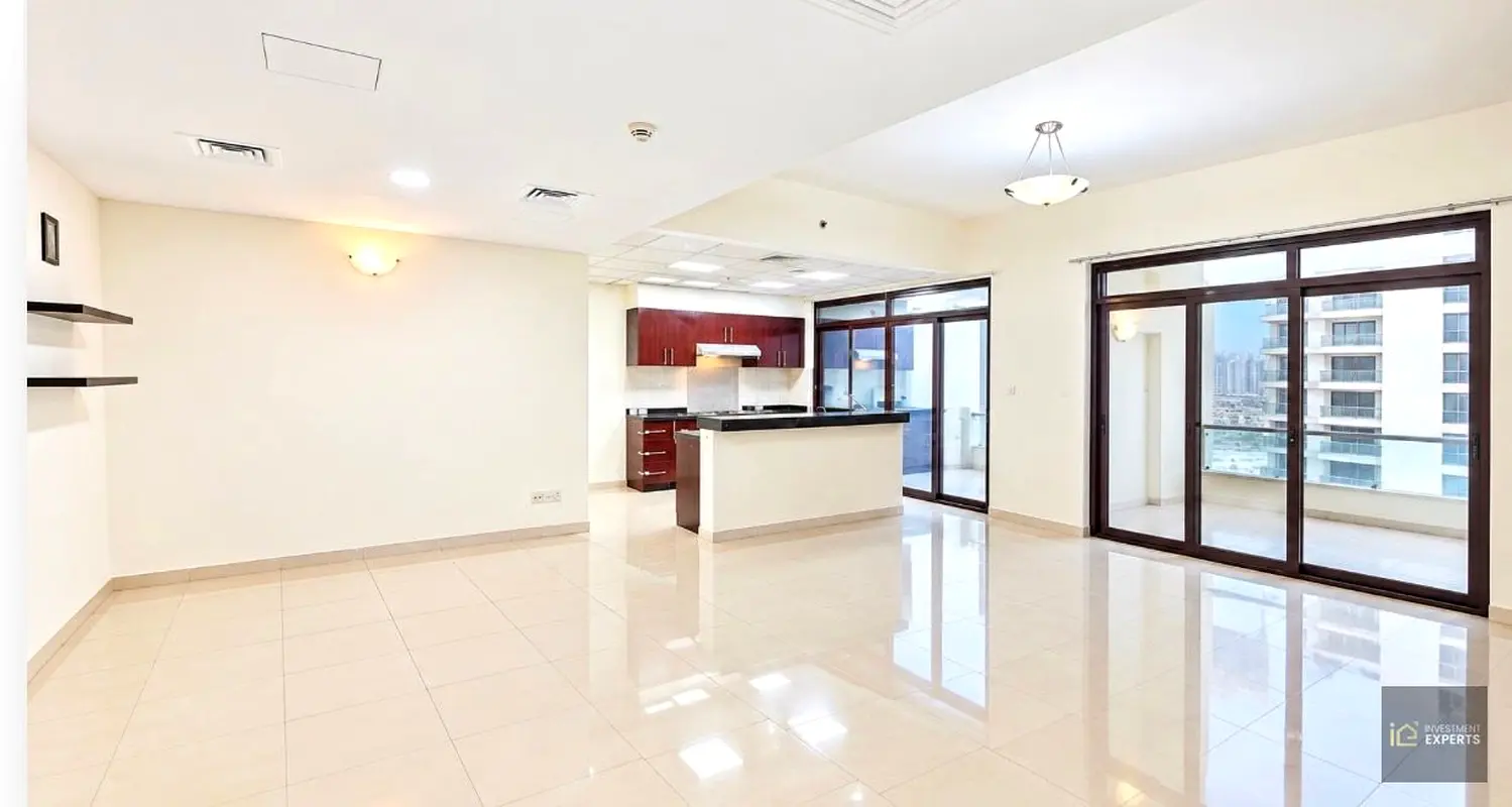 RENOVATED|3BHK+MAIDS|BIG BALCONY