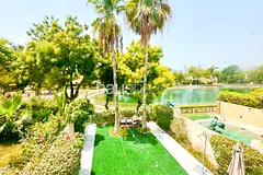 Lake view | Lake Backing | Upgraded | Remodelled