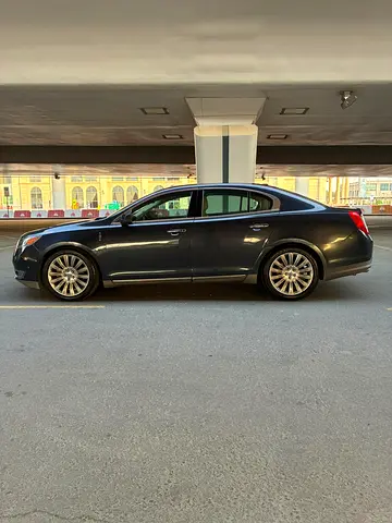 صورة 8 لـ 2014 Lincoln MKS
