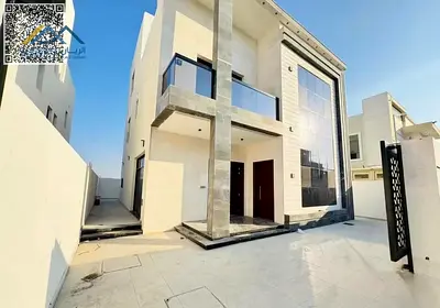 3 طوابق G+1+R 6 غرف نوم واسعة 8 حمامات غرفة خادمة مع حمام خاص مطبخ واسع ومجهز