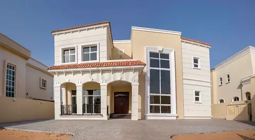 Spacious 6 BR Villa in Al Qouz