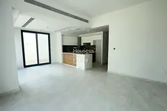 NEAR POOL and PARK | SINGLE ROW | 2 CHEQUES ONLY