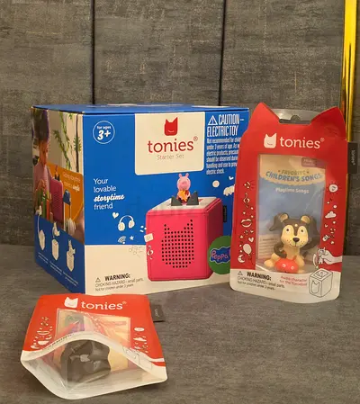 Toniebox audio player for kids (pink) - new with box
