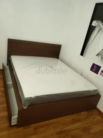 IKEA malam queen size 160×200cm bed with IKEA mattress and 2 big storage drawers underneath