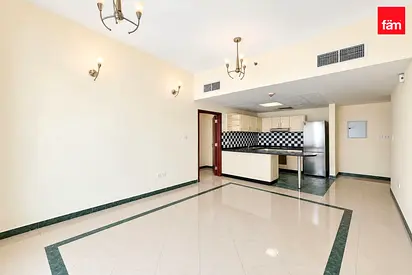Bright 1br | Spacious Layout | Balcony