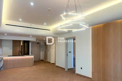Upgraded Type C | Marina & Burj View | Maids Room
