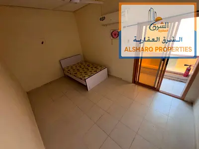 استوديو _ بلكونة اطلاله مفتوحه  _ مطبخ منفصل _ مساحة كبيرة _ قرب لولو هايبر ماركت _ 18,000 درهم 6 دفعات تأمين شيك