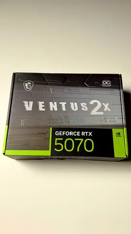 ULTRA 5 250K PLUS - ASUS ROG Strix Z890-F Gaming WiFi - 32GB DDR5 - RTX 5070 12GB