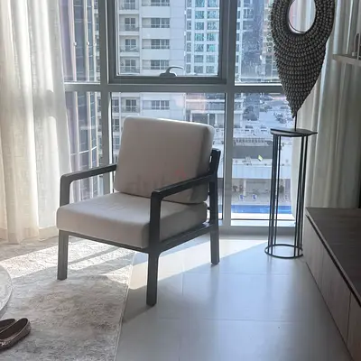 Chair (New)