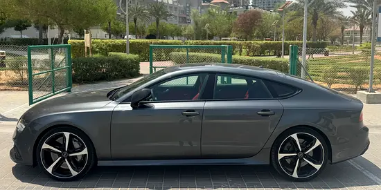 2015 AUDI RS7 — фото 8