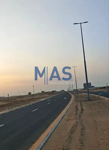 LARGE plot for 150~ AED per SQFT only 3725SQFT