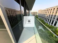 Brand new!Big layout !specious 3br corner unit