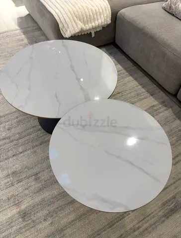 Set of 2 Round Marble-Effect Nesting Coffee Tables - White/Gray