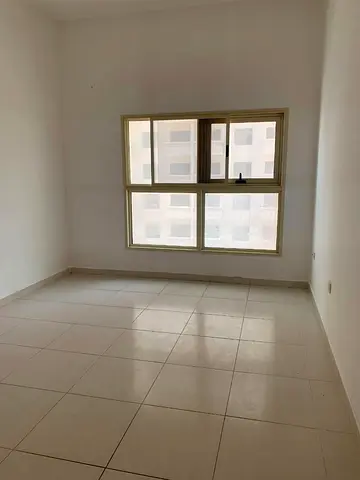🏢 1 Bedroom Apartment for Sale – Lilies Tower, Al Yasmeen / Al Amerah Area, Emirates City