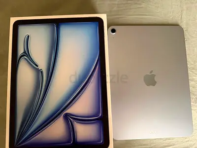 Apple IPad Air 11” M4 128gb 12gb TDRA WiFi blue in Brand new  condition 2500 dhs.