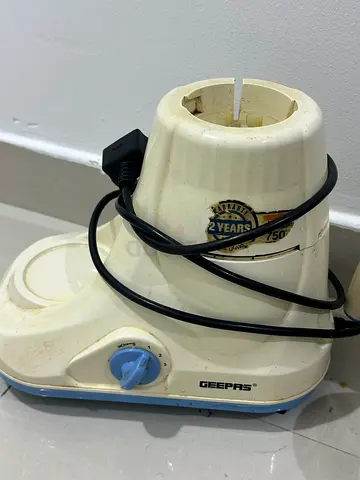 Mixer grinder - Geepas Brand