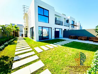 Beautiful Calming Sea View with 4 Bedroom  Villa
