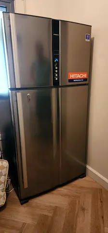 Hitachi Top Freezer Refrigerator - Stainless Steel, Good Condition
