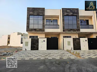 للبيع تاون هاوس مميز قريب الشارع الرئيسي والسفير ماركت بسعر شامل رسوم التسجيل