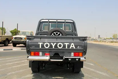 صورة 5 لـ 2026 Toyota LAND CRUISER 70 SERIES