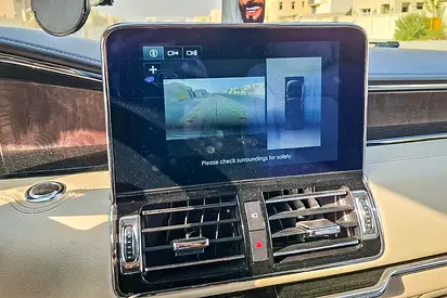 صورة 14 لـ 2019 Lincoln NAVIGATOR