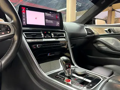 2024 BMW M8 thumbnail 18