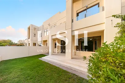 Modern 4BR Villa | Bright Interiors | Mira Oasis