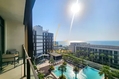 Luxury Living | Sea & Pool View | Bills Included