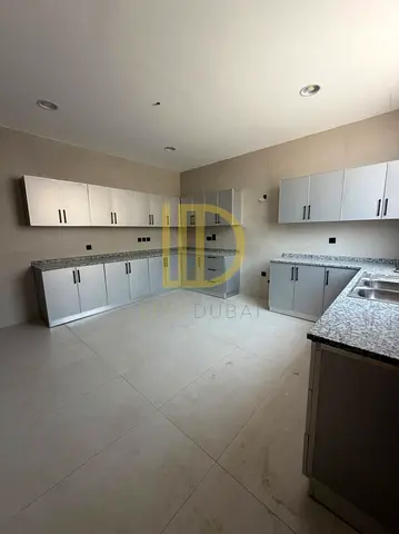 RENT|Brand New Villa|Al Aweer|5 Bedroom