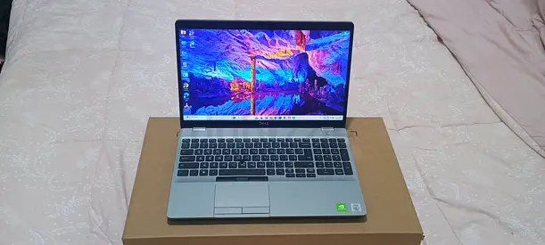 Dell precision 3551 i7 10th gen , 4GB Invidia Quadro P62 graphic card , HD512 SSD , Ram 16Gb DDR4.