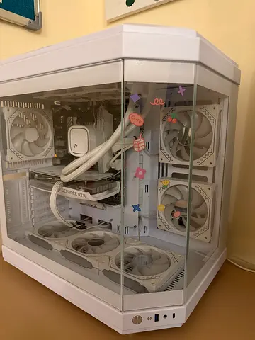 White Gaming PC Full Setup – RTX 4060 + 250Hz