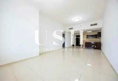 Spacious 2BR | Prime Location|Ready to Move in