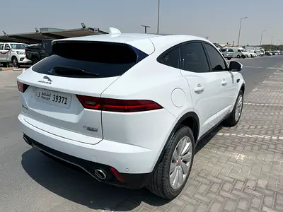 2018 Jaguar E-PACE — фото 4