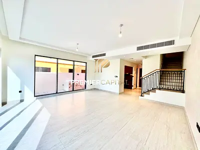 MAID ROOM | NEW | CORNER UNITÀ | SPACIOUS