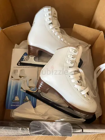 Children ice skates size 29