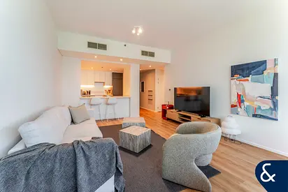 Golf Course Views | Vacant | Mid Floor