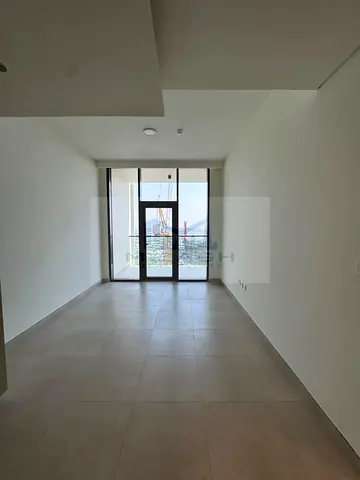 BELOW OP| HIGH FLOOR | BALCONY | BRAND NEW