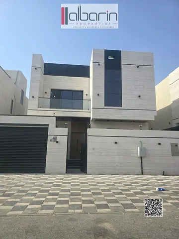 فيلا جديدة للإيجار بالحليو 2  أول ساكن  4 غرف