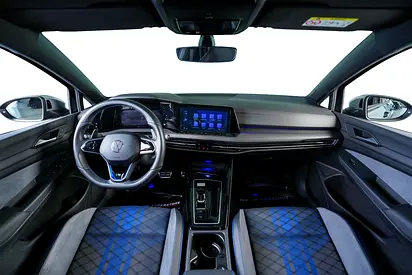صورة 10 لـ 2024 Volkswagen GOLF R