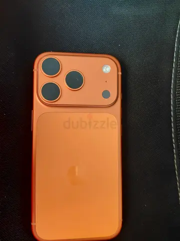 iPhone 17 Pro 256GB – Cosmic Orange