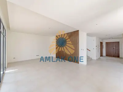 Luxurious Villa | Close To Garden | Book Now !!