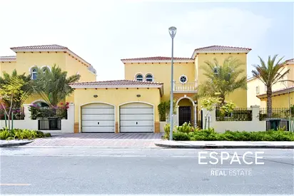 4 Bed Large | Corner Unit | Exclusive