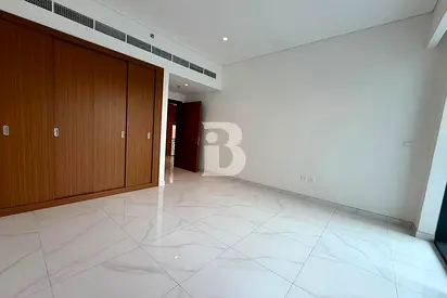 BRAND NEW| POOL VIEW| LARGE TERRACE AND LAYOUT